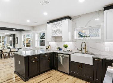 white shaker 16